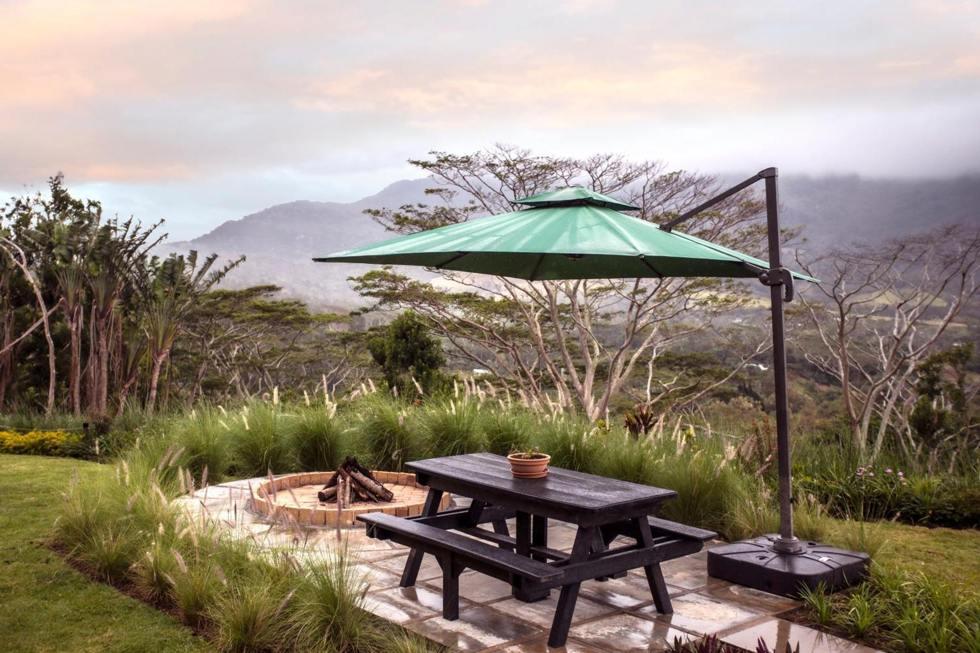 Green Cottage Chamarel Bagian luar foto