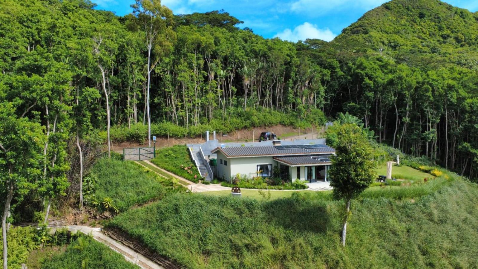 Green Cottage Chamarel Bagian luar foto